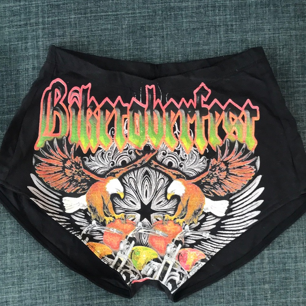 NWOT S Harley Davidson BIKETOBERFEST cotton shorts